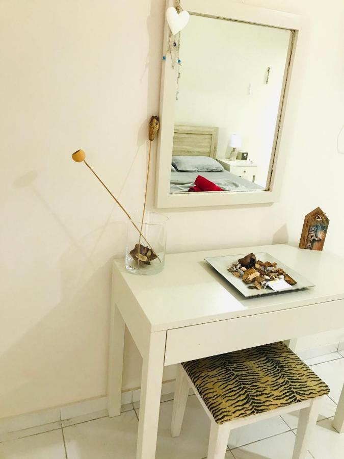 Seaview Apartments Anavyssos Dış mekan fotoğraf