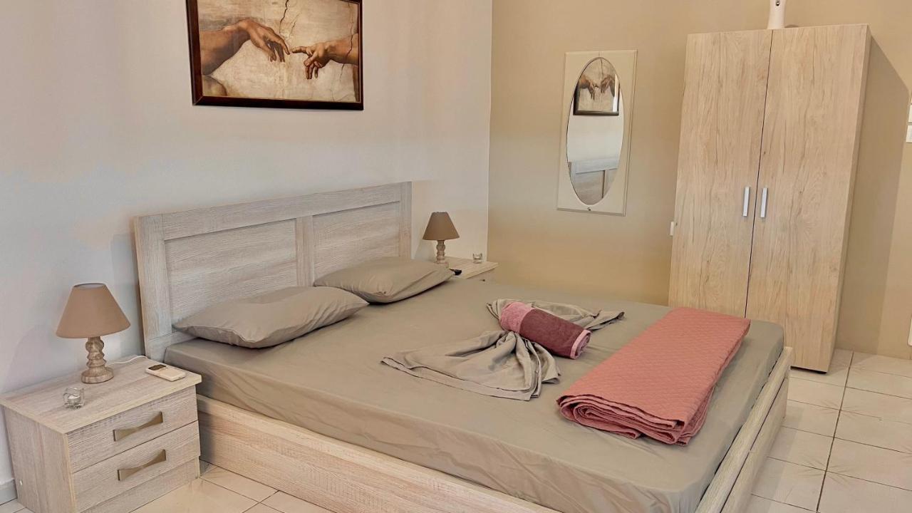 Seaview Apartments Anavyssos Dış mekan fotoğraf